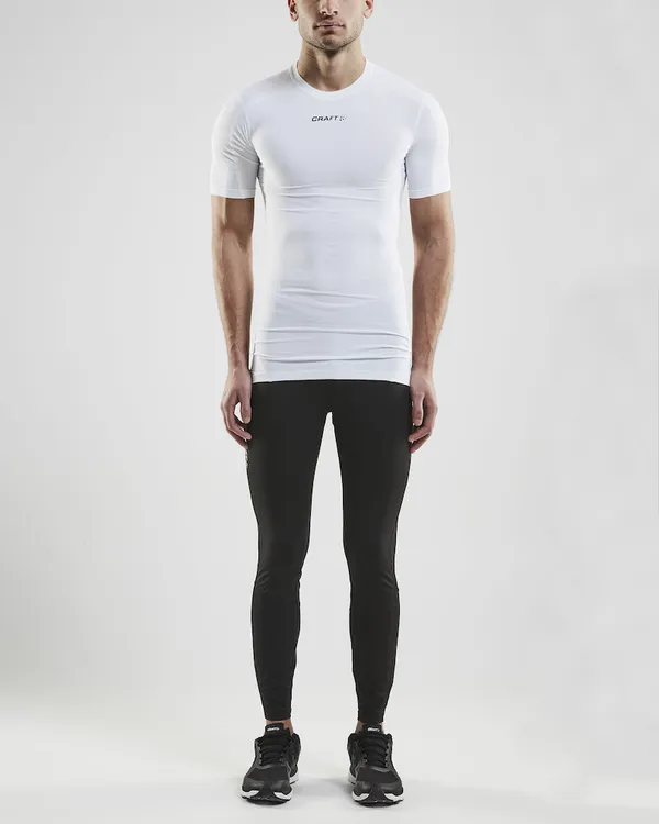 1906855_900000_Pro Control Compression Tee Uni_C6.jpg
